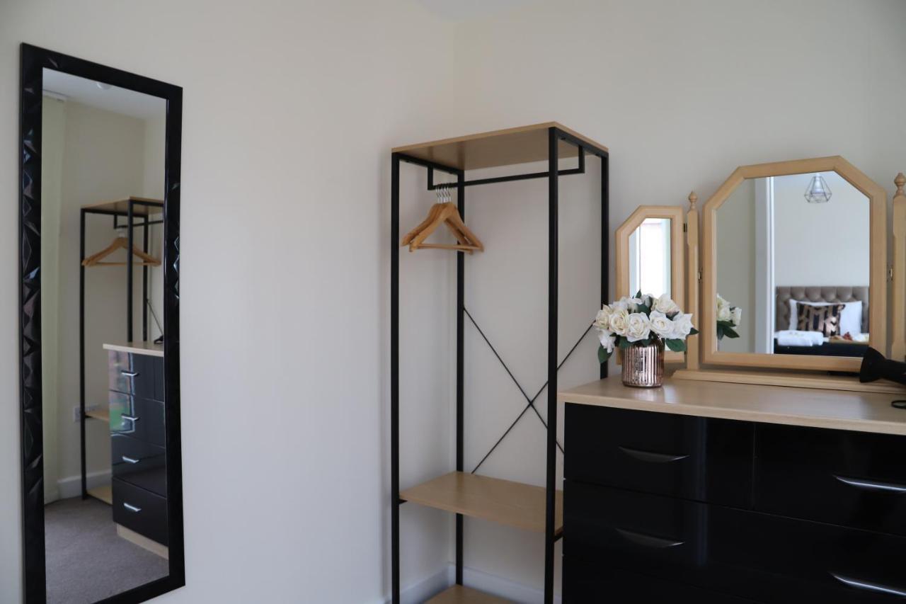 Syster Properties Serviced Accommodation Leicester 5 Bedroom House Glen View Экстерьер фото